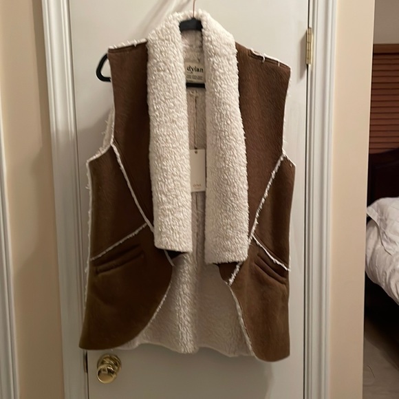 Dylan Faux Suede/Fur Vest - Picture 1 of 4